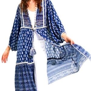 Zara Navy and Cream Long Sleeve Cover Up Size M/L